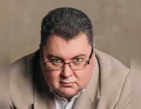 Артем Избаенков