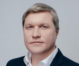 Алексей Захаров