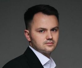 Андрей Эли