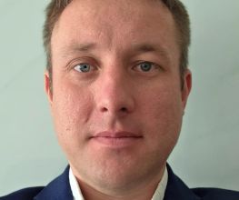 Евгений Жарков