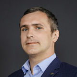 Александр Сухомлин